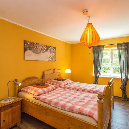 Huegelhus Apartment